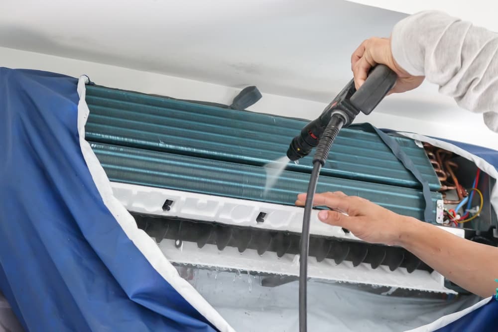 Professional Air Duct Cleaning Services in Florida